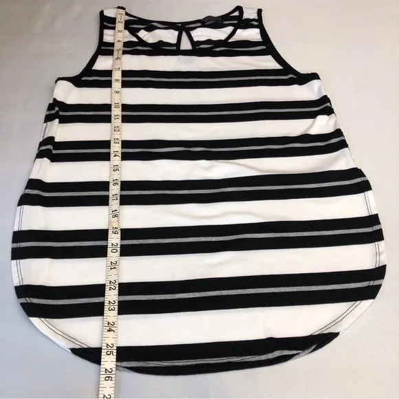 Papermoon Stitch Fix Stripe Sleeveless Top - Picture 10 of 16